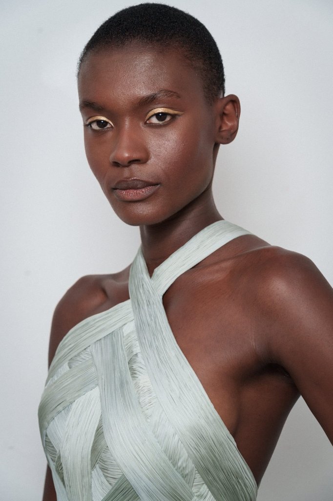 拉米·阿里 Rami Al Ali 2025/26秋冬高级定制秀(后台妆容) - Couture Fall 2025