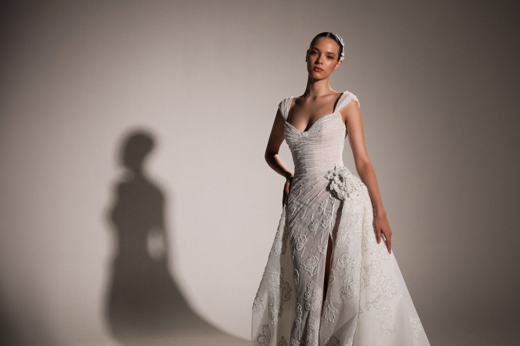 托尼·瓦德 Tony Ward 2025/26秋冬婚纱礼服Lookbook