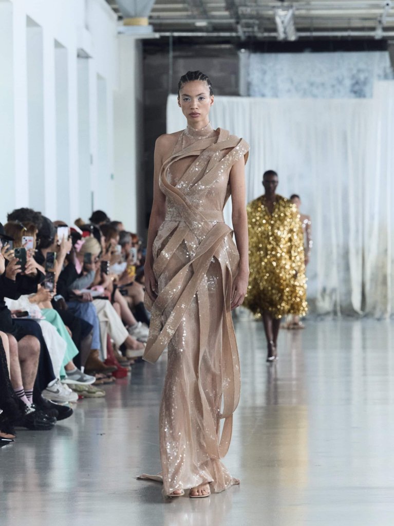 Lever Couture 2025/26秋冬高级定制秀 - Couture Fall 2025