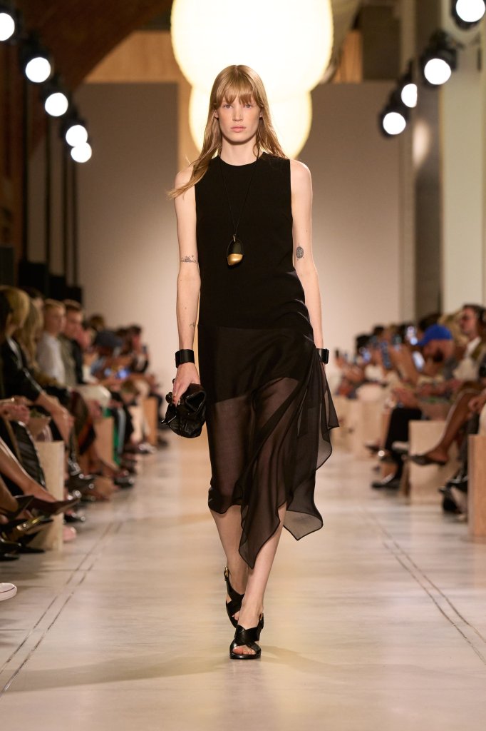 迈克高仕 Michael Kors Collection 2026春夏高级成衣秀 - New York Spring 2026