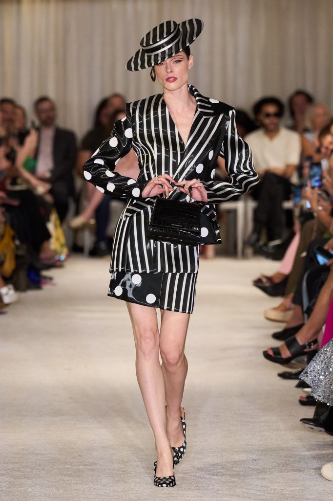 克里斯蒂安·西里亚诺 Christian Siriano 2026春夏高级成衣秀 - New York Spring 2026
