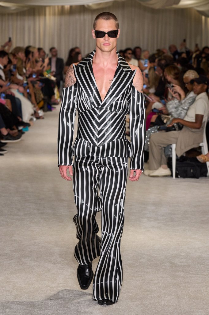 克里斯蒂安·西里亚诺 Christian Siriano 2026春夏高级成衣秀 - New York Spring 2026