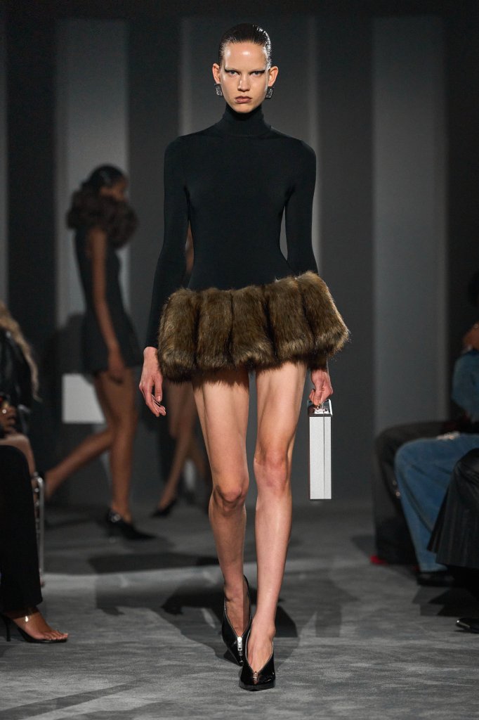 亚历山大·王 Alexander Wang 2026春夏高级成衣秀 - New York Spring 2026