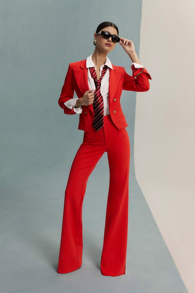 爱丽丝+奥利维亚 Alice + Olivia 2026春夏高级成衣Lookbook