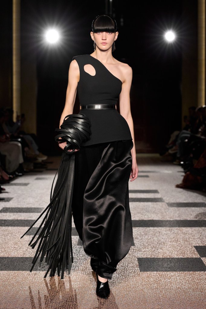 Roksanda 2026春夏高级成衣秀 - London Spring 2026