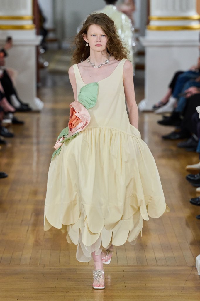 西蒙娜·罗莎 Simone Rocha 2026春夏高级成衣秀 - London Spring 2026