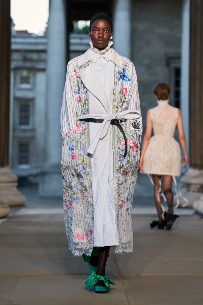 艾尔丹姆 Erdem 2026春夏高级成衣秀 - London Spring 2026