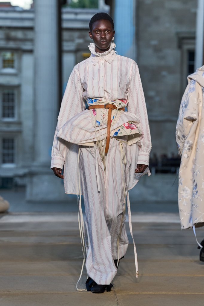 艾尔丹姆 Erdem 2026春夏高级成衣秀 - London Spring 2026