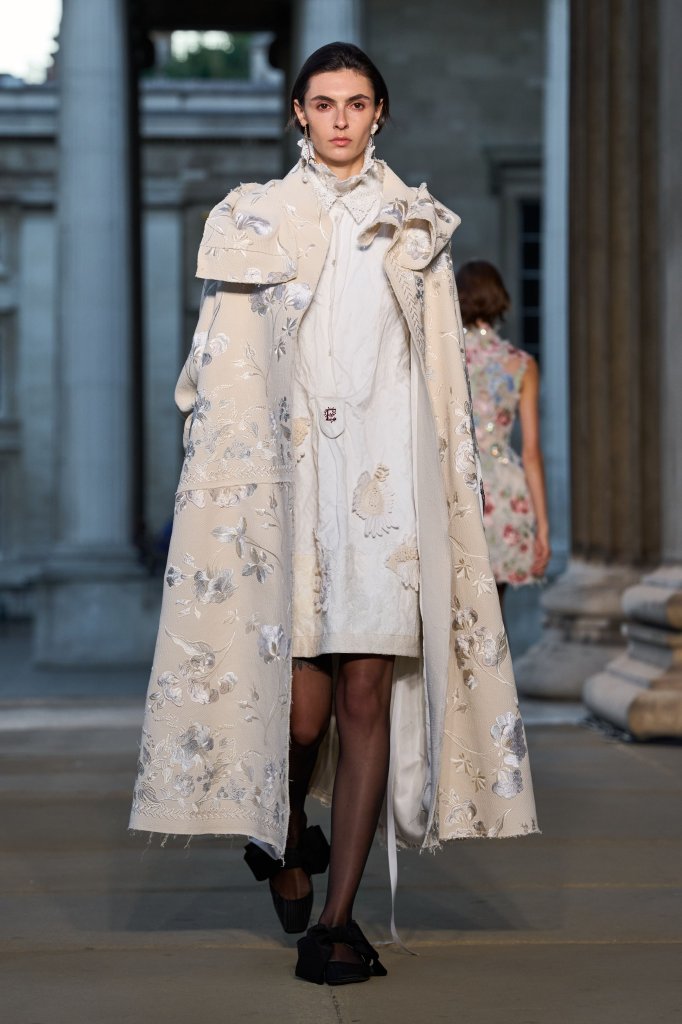 艾尔丹姆 Erdem 2026春夏高级成衣秀 - London Spring 2026