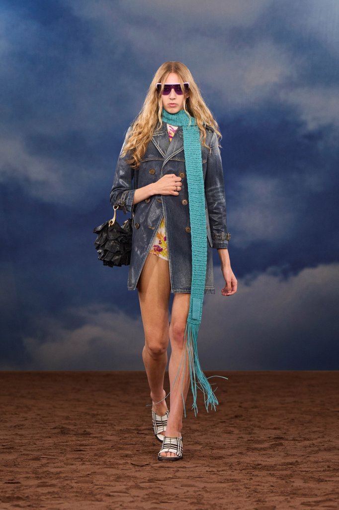 巴宝莉 Burberry 2026春夏高级成衣秀 - London Spring 2026