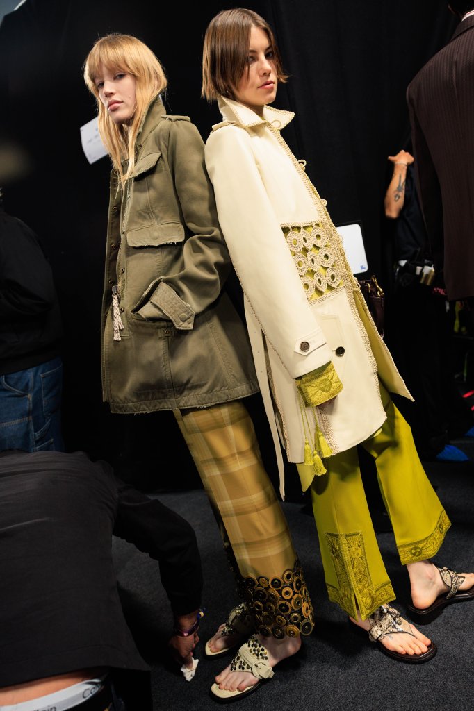 巴宝莉 Burberry 2026春夏高级成衣秀(后台妆容) - London Spring 2026