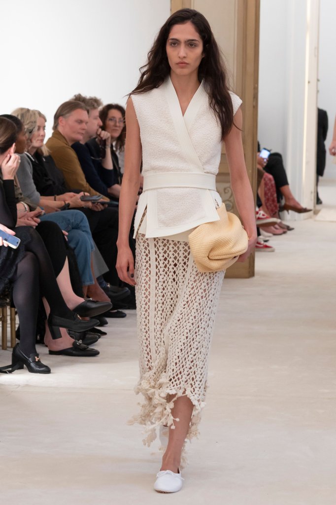 阿尔伯特-菲尔蒂 Alberta Ferretti 2026春夏高级成衣秀 - Milan Spring 2026