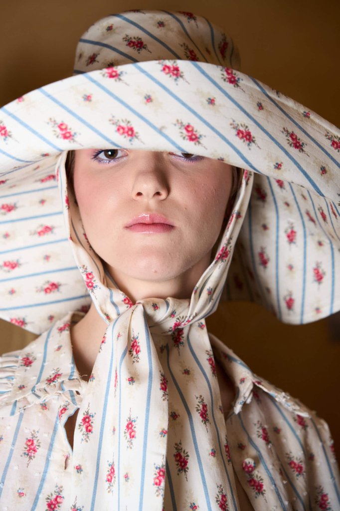 路易莎·贝卡里亚 Luisa Beccaria 2026春夏高级成衣秀(后台妆容) - Milan Spring 2026