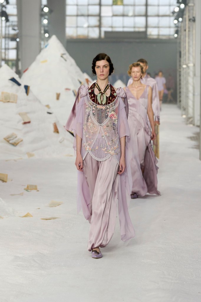 安东尼奥&middot;马拉斯 Antonio Marras 2026春夏高级成衣秀 - Milan Spring 2026