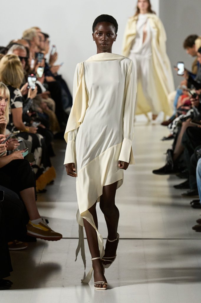 Francesco Murano 2026春夏高级成衣秀 - Milan Spring 2026