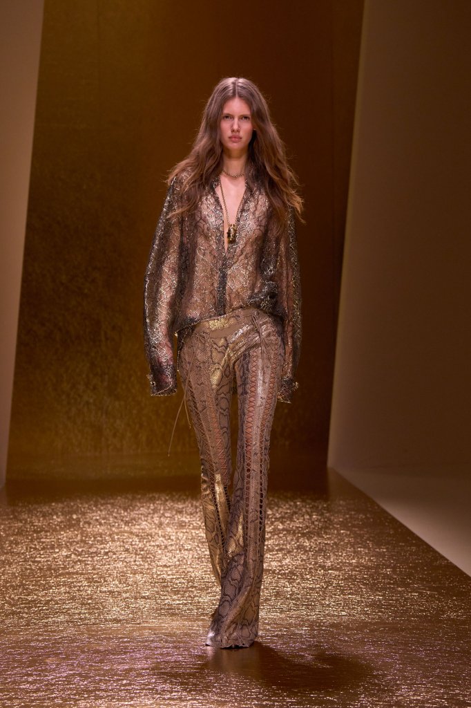 罗伯特&middot;卡沃利 Roberto Cavalli 2026春夏高级成衣秀 - Milan Spring 2026