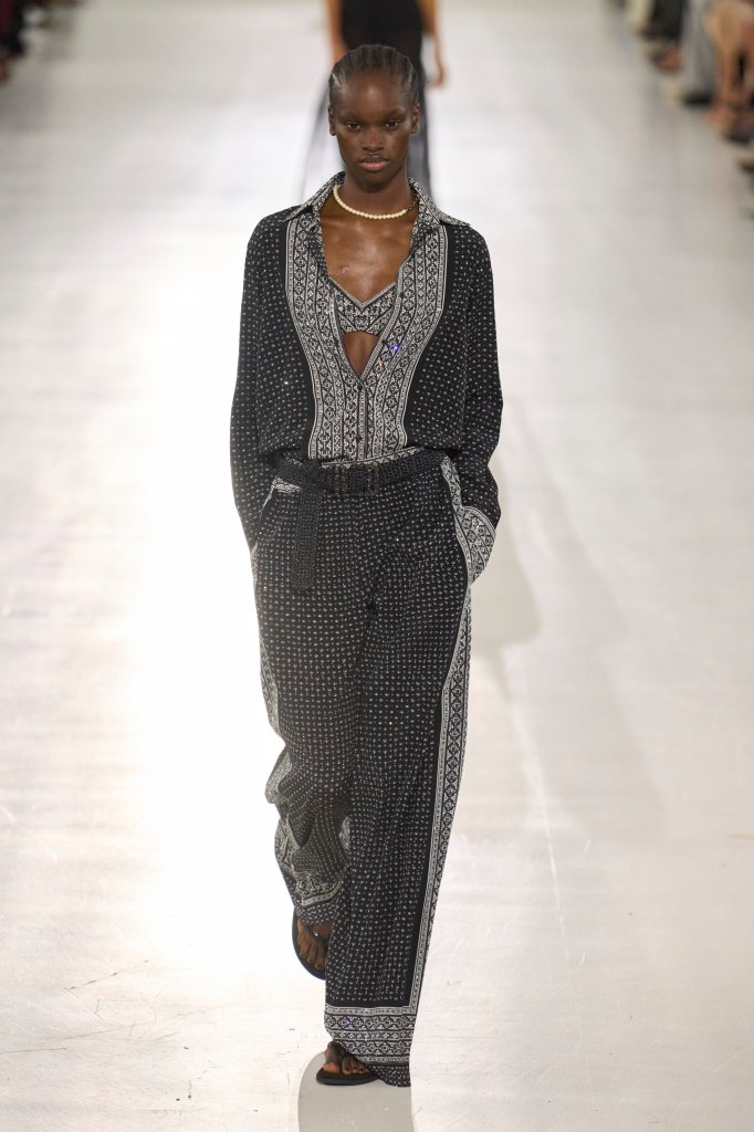 艾尔玛诺&middot;谢尔维诺 Ermanno Scervino 2026春夏高级成衣秀 - Milan Spring 2026