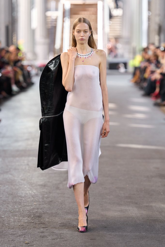 Julie Kegels 2026春夏高级成衣秀 - Paris Spring 2026