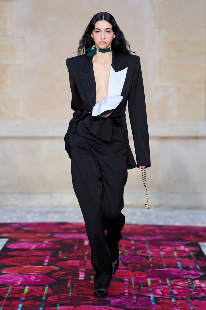 Burc Akyol 2026春夏高级成衣秀 - Paris Spring 2026