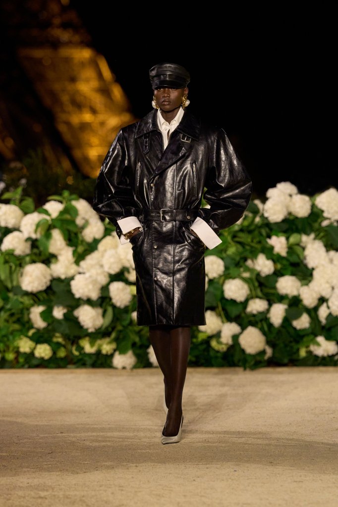 圣罗兰 Saint Laurent 2026春夏高级成衣秀 - Paris Spring 2026