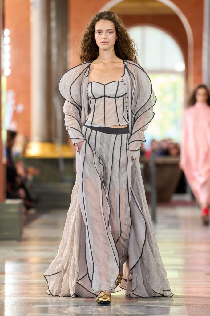 路易·威登 Louis Vuitton 2026春夏高级成衣秀 - Paris Spring 2026