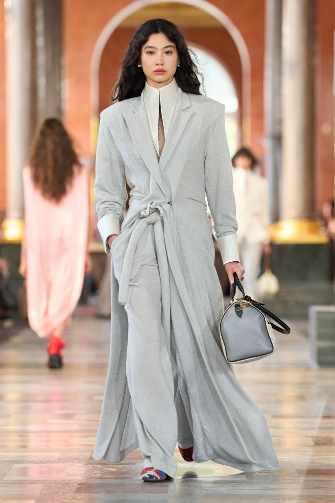 路易·威登 Louis Vuitton 2026春夏高级成衣秀 - Paris Spring 2026