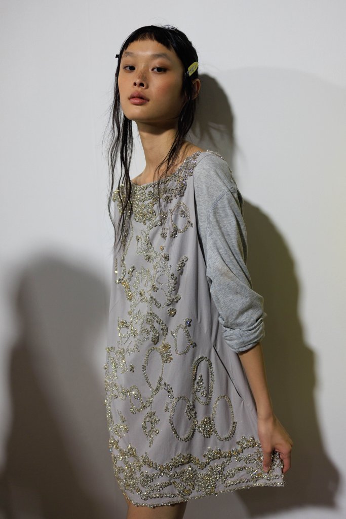 德赖斯·范诺顿 Dries Van Noten 2026春夏高级成衣秀(后台妆容) - Paris Spring 2026