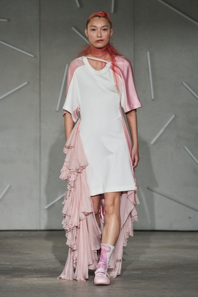Caroline Hu 2026春夏高级成衣秀 - Paris Spring 2026