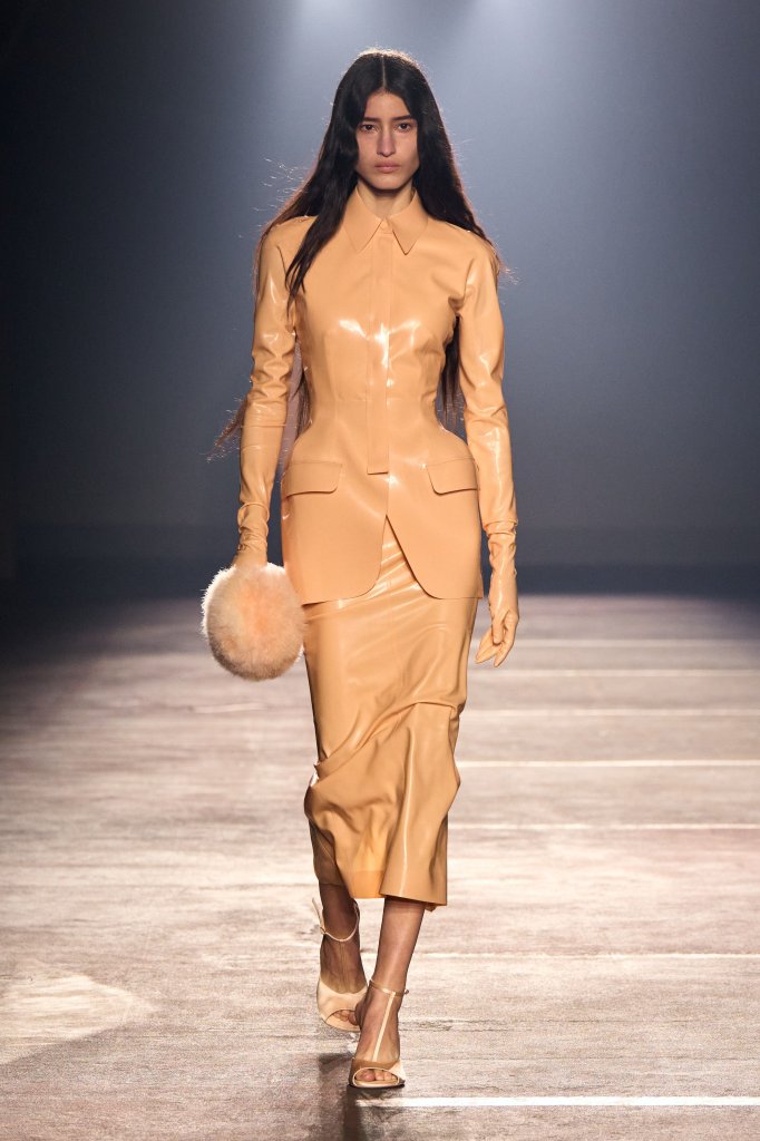蒂埃里·穆勒 Mugler 2026春夏高级成衣秀 - Paris Spring 2026