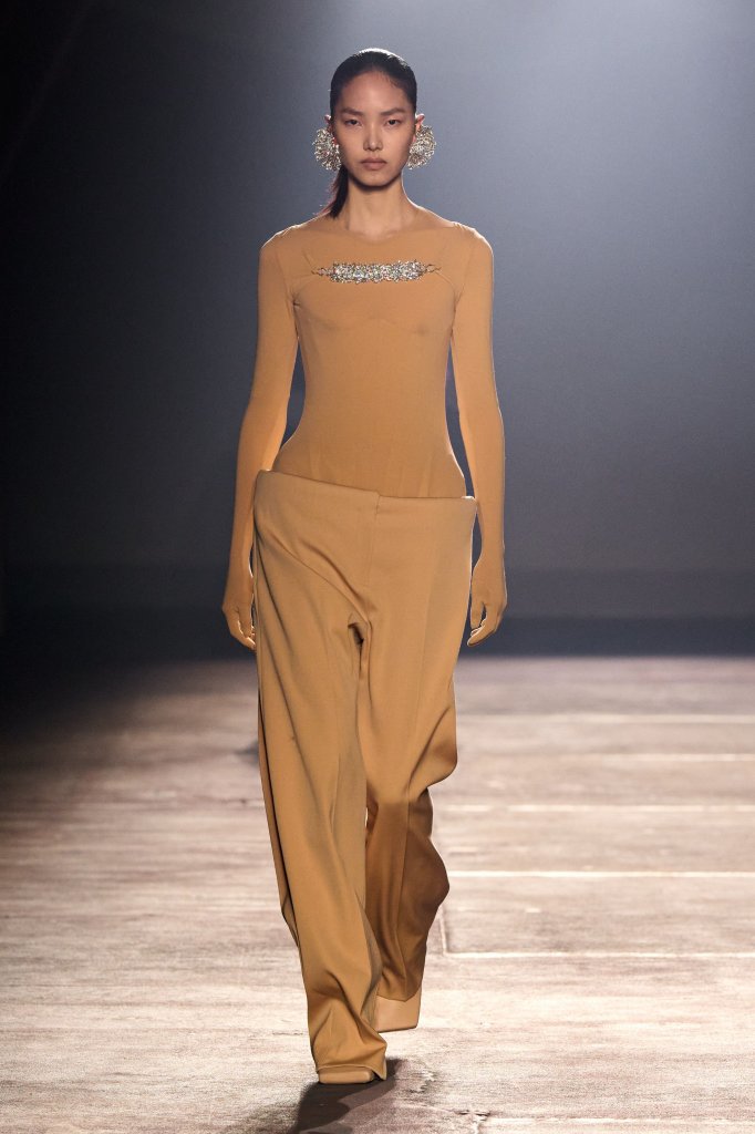 蒂埃里·穆勒 Mugler 2026春夏高级成衣秀 - Paris Spring 2026
