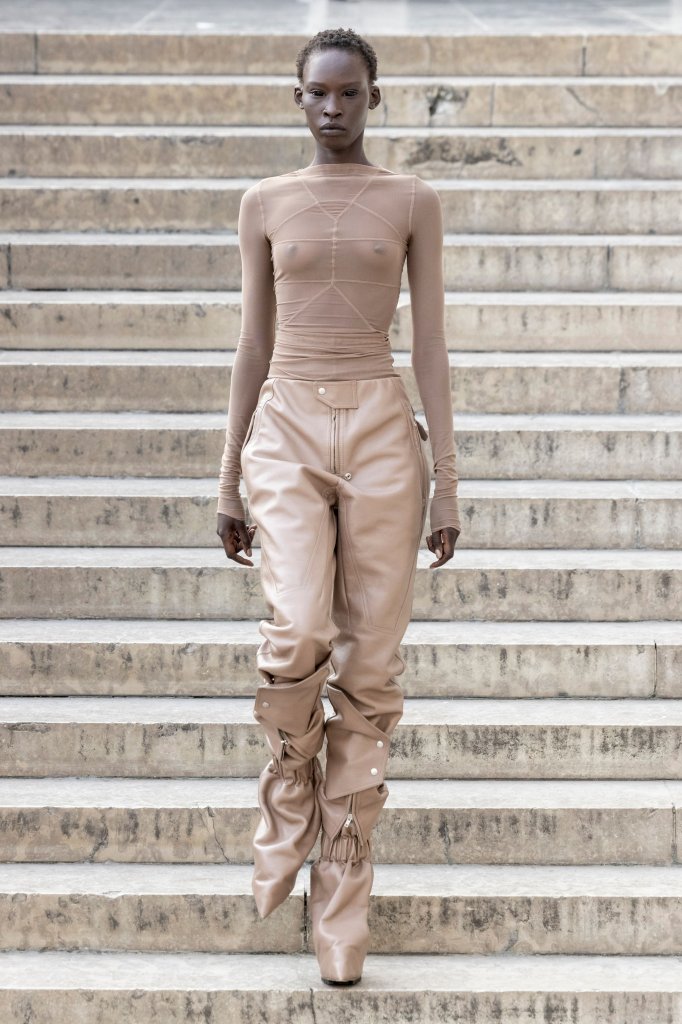 瑞克·欧文斯 Rick Owens 2026春夏高级成衣秀 - Paris Spring 2026