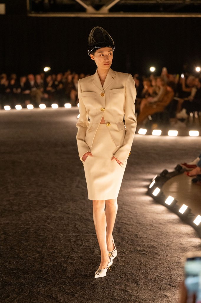 夏帕瑞丽 Schiaparelli 2026春夏高级成衣秀 - Paris Spring 2026