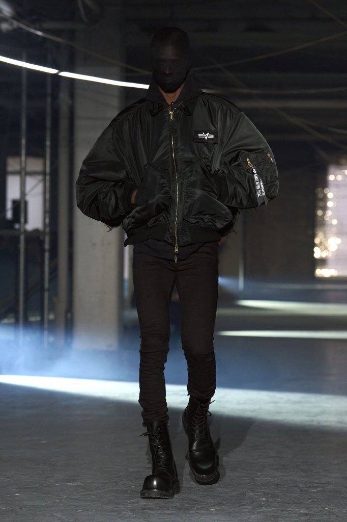 Vetements 2026春夏高级成衣秀 - Paris Spring 2026