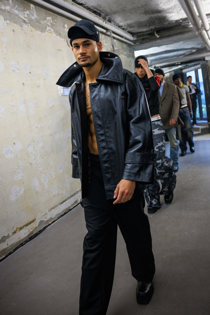 Vetements 2026春夏高级成衣秀(后台妆容) - Paris Spring 2026