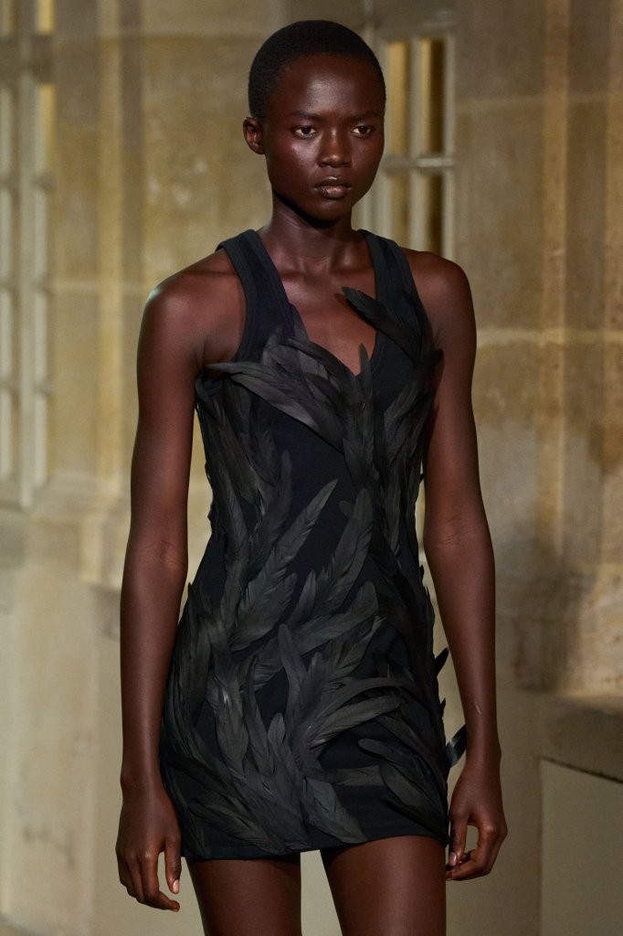 维多利亚·贝克汉姆 Victoria Beckham 2026春夏高级成衣秀(细节) - Paris Spring 2026