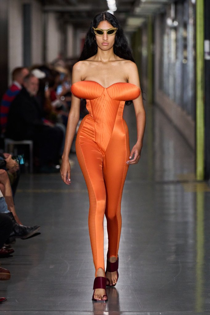 高缇耶 Jean Paul Gaultier 2026春夏高级成衣秀 - Paris Spring 2026