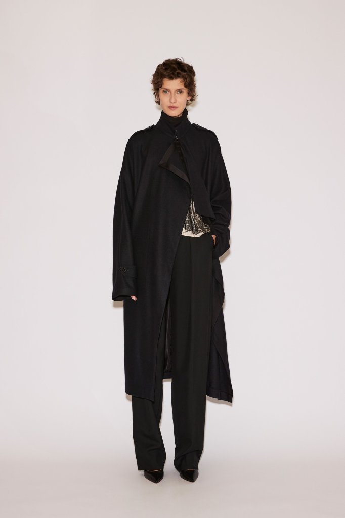 Lutz Huelle 2025/26秋冬高级成衣Lookbook