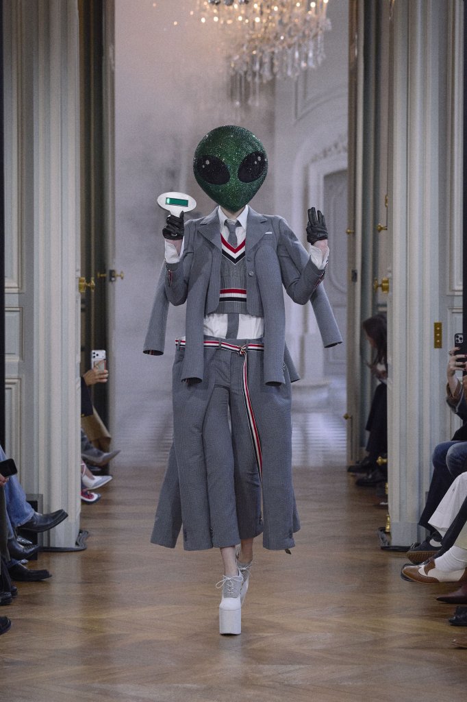 桑姆·布郎尼 Thom Browne 2026春夏高级成衣秀 - Paris Spring 2026