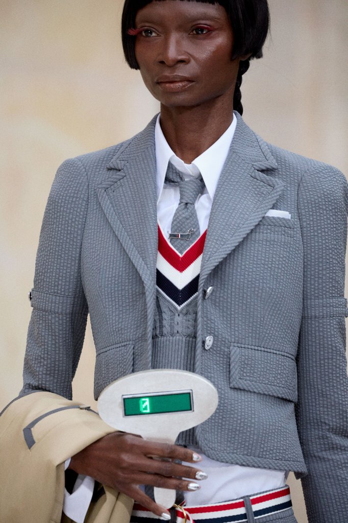 桑姆·布郎尼 Thom Browne 2026春夏高级成衣秀(细节) - Paris Spring 2026