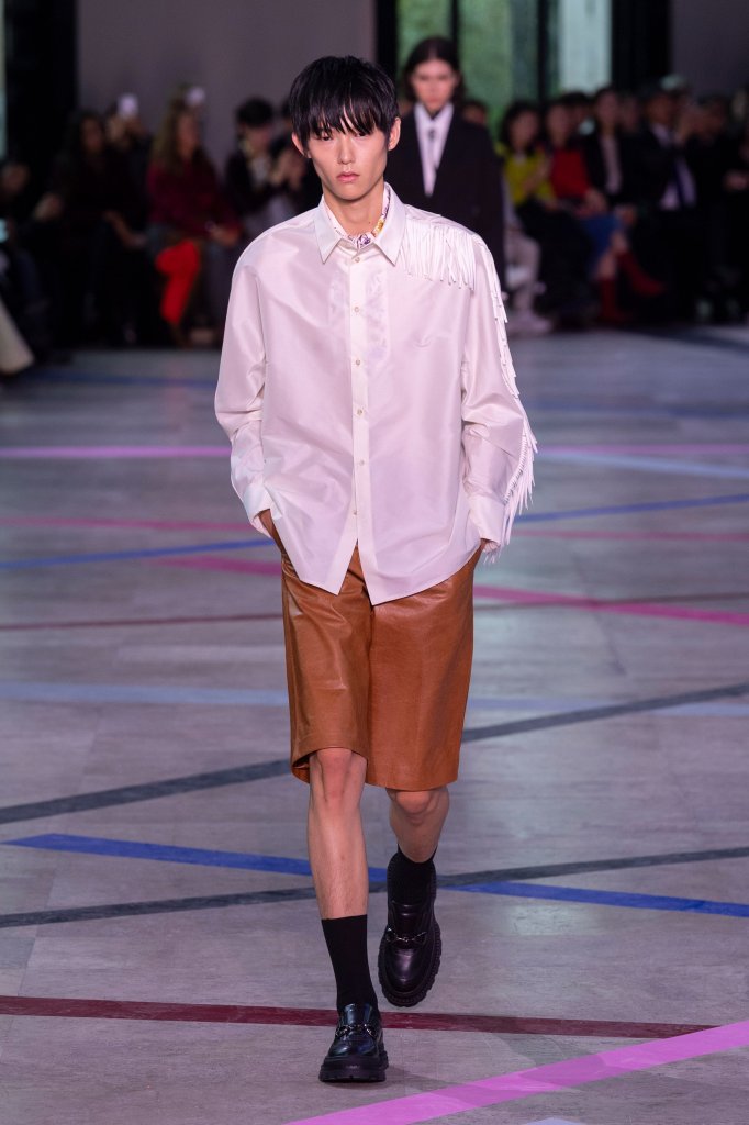 夏姿·陈 Shiatzy Chen 2026春夏高级成衣秀 - Paris Spring 2026