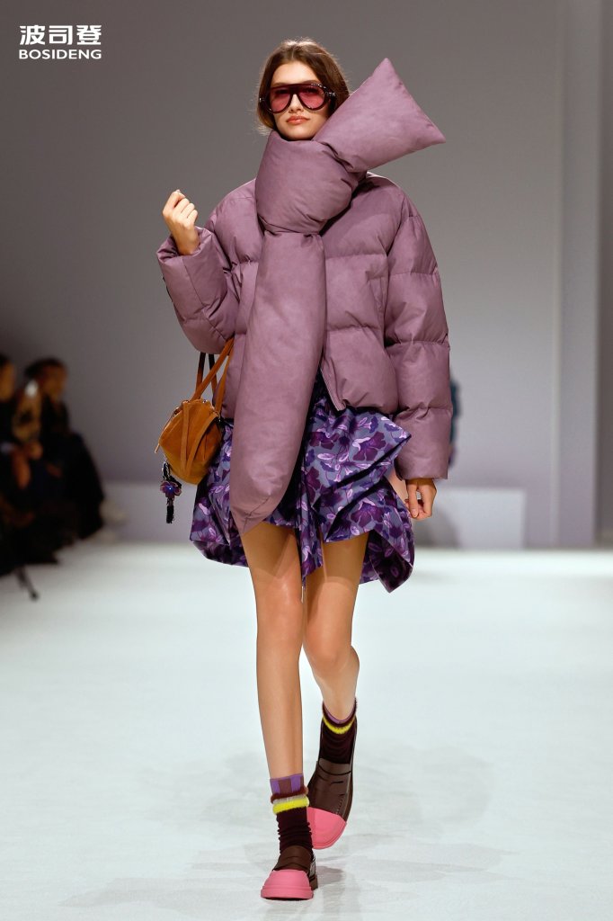 波司登 BOSIDENG 2026春夏高级成衣秀