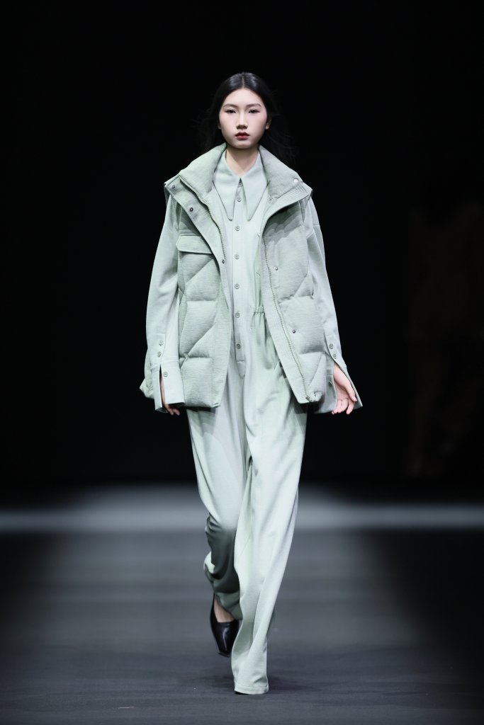 三德中国毛针织静奢流行趋势发布 - Beijing Fall 2025