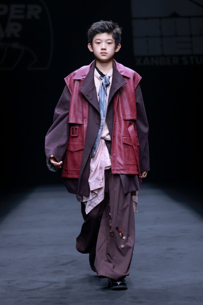 山帛 XANBER 徐贤鹏丨童话小镇 2025/26秋冬童装秀 - Beijing Fall 2025