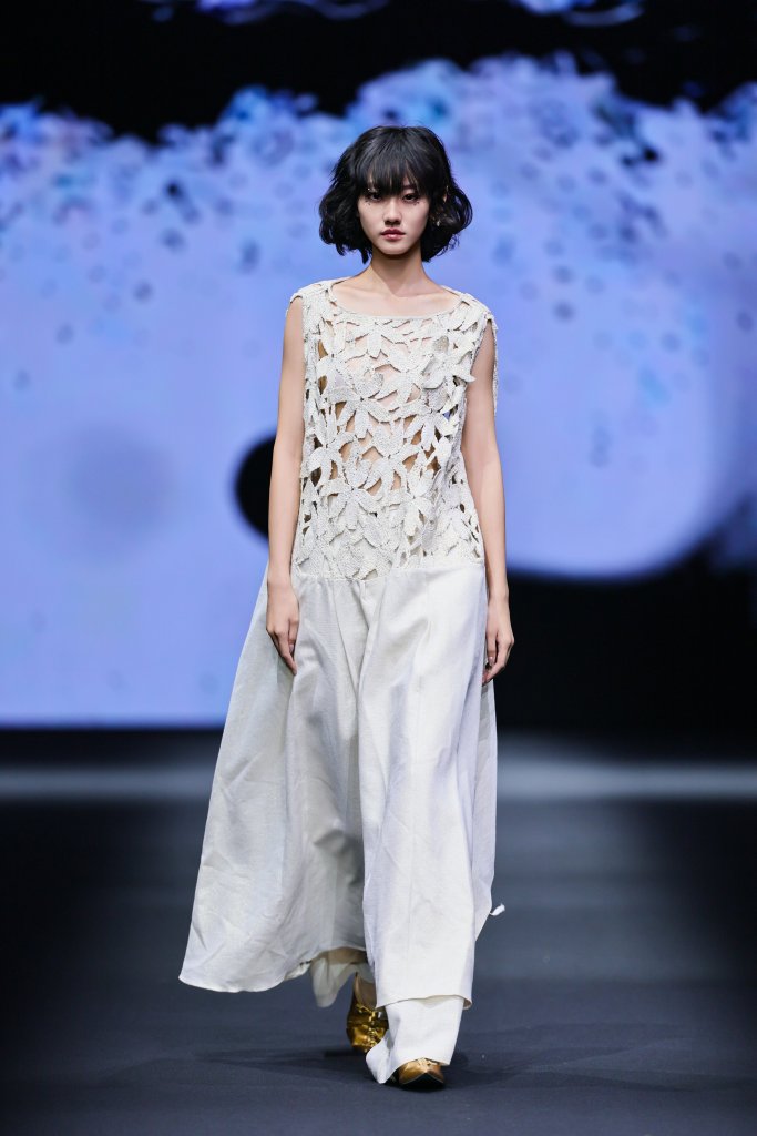 siyun huang·黄斯赟 10+3 2026春夏高级成衣秀 - Beijing Fall 2025