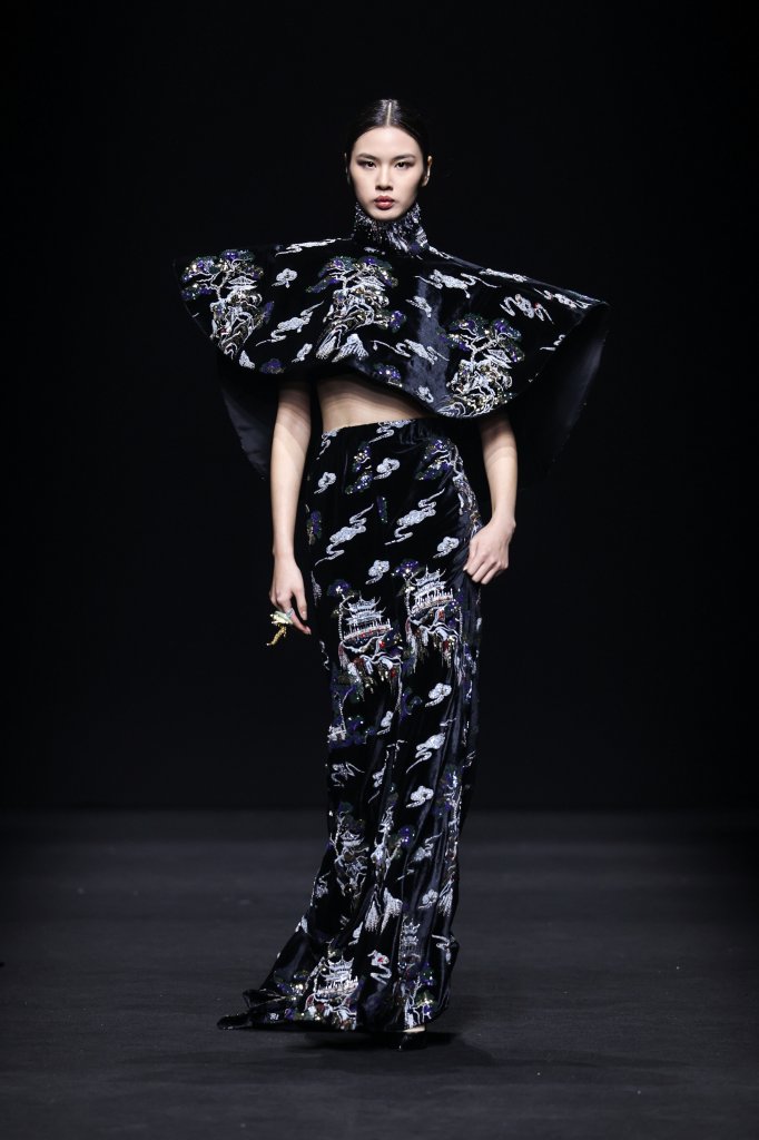 京司坊 · 雷傲 2026春夏高级成衣秀 | 10+3 | 柯桥日 - Beijing Fall 2025