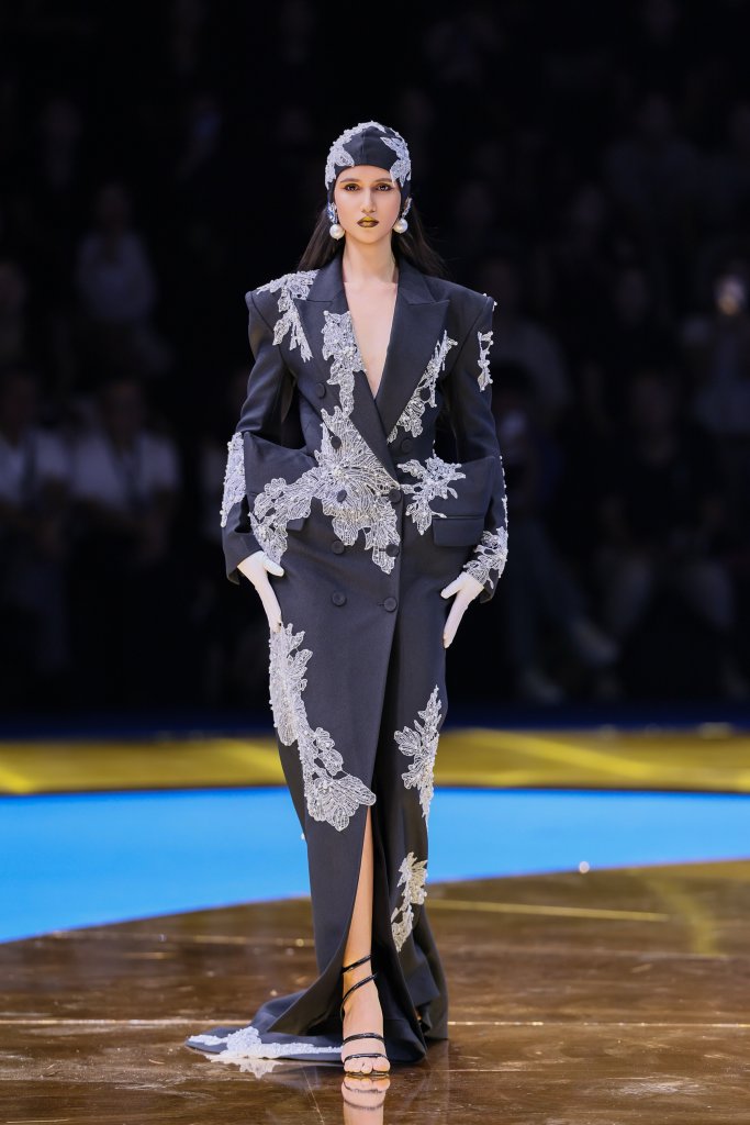 马婧思 MAGGIE MA 2026春夏高级成衣秀 - Beijing Fall 2025