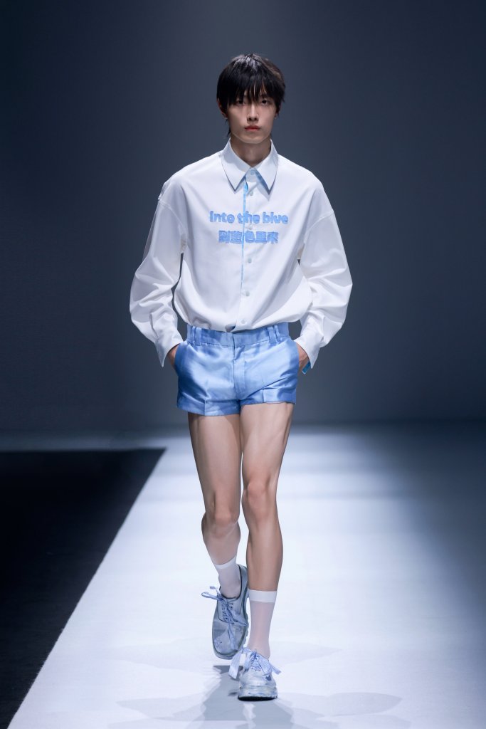 CHENGGUANGWANG·王晨光 2026春夏高级成衣秀 - Beijing Fall 2025