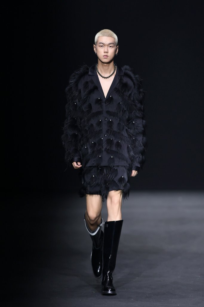 WOAVE · 王冬 | 10+3 2026春夏高级成衣秀 - Beijing Fall 2025