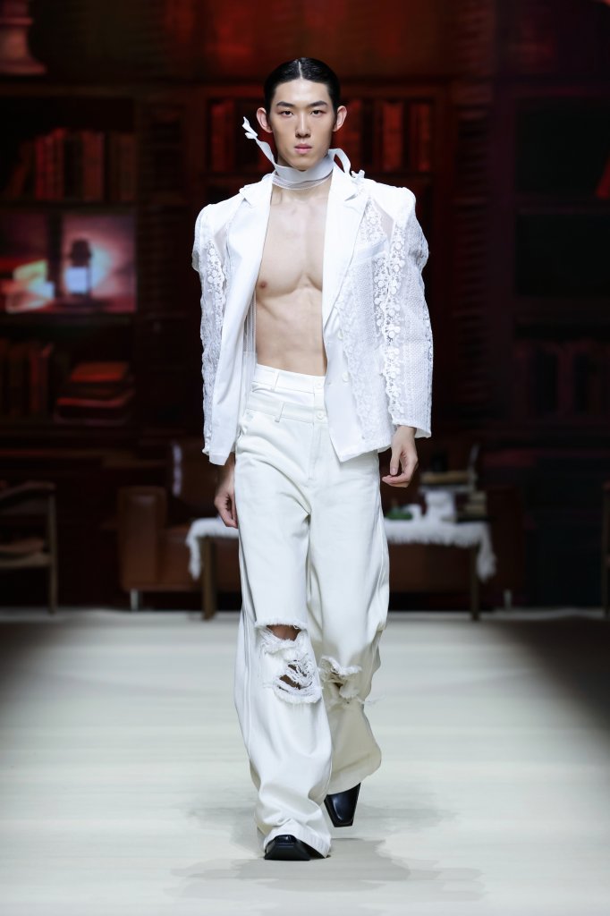 PO : HX · 陈佳豪｜10+3 2026春夏高级成衣秀 - Beijing Fall 2025