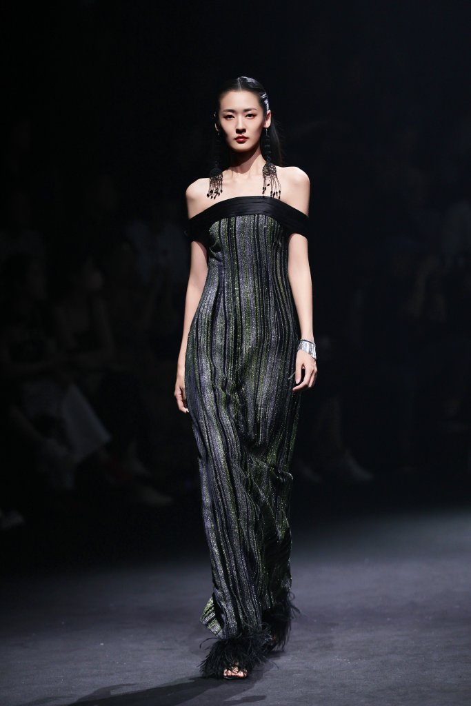 NUNU NONO 2026春夏高级成衣秀 - Beijing Fall 2025